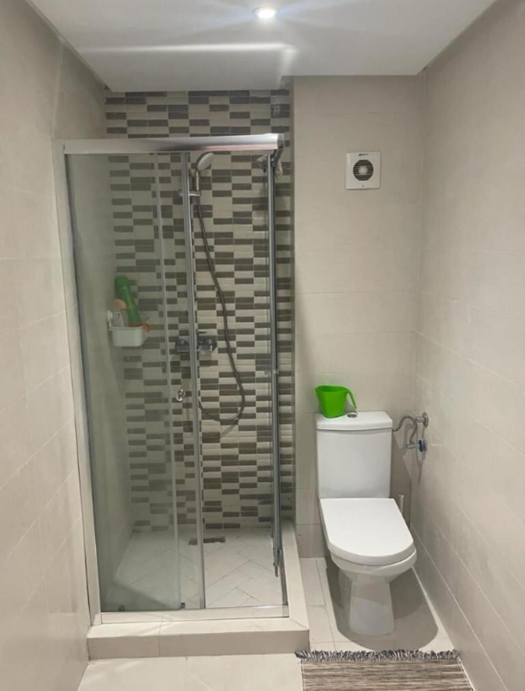 Grand Appartement Vue Golf A 2 Min De La Plage Bouznika Bagian luar foto